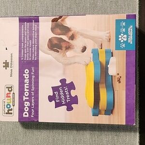 Outward Hound Dog Tornado